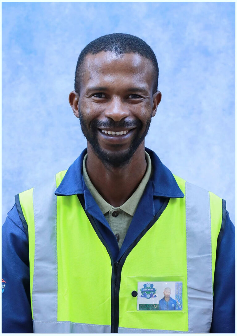Prenora-Employee-Komafe